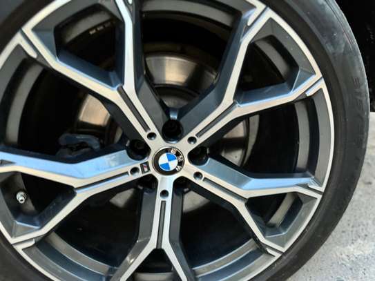 BMW X5 pack M image 8
