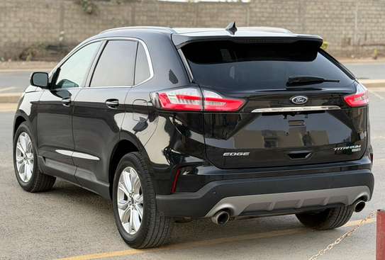 Ford Edge Titanium 2019 image 4