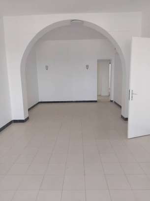 Villa à louer au Plateau pour Habitation ou bureaux image 14