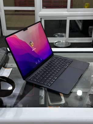 MacBook Air 2022 M2 image 2
