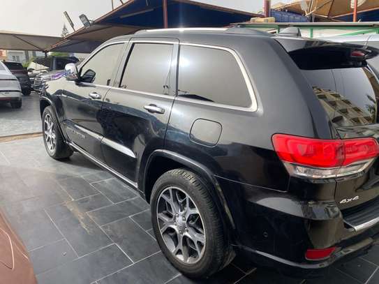 Jeep Grand Cherokee image 1