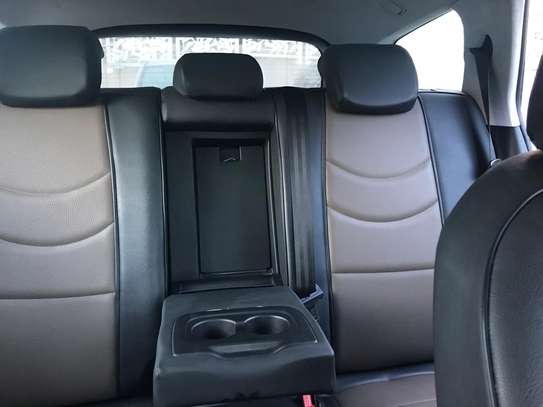 Peugeot 308 2016 image 6