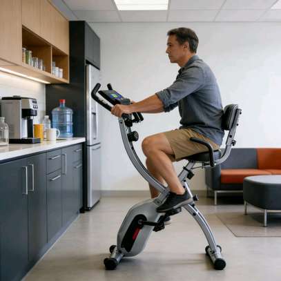 Vélo d’Appartement Pliable avec Écran LCD Multifonction image 2