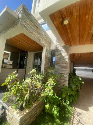 Appartement à louer au Almadies de haut standing image 15