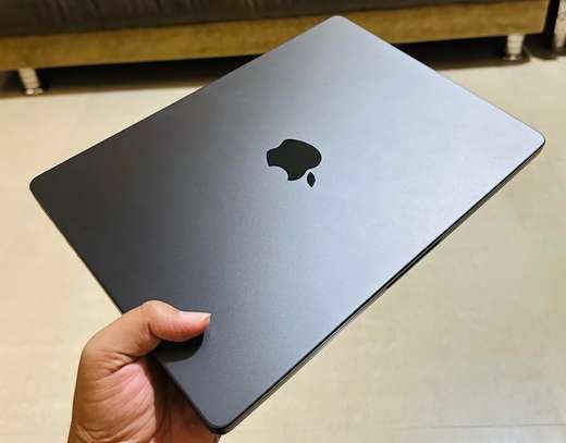 MacBook M5 Pro 16-inch 48/1To image 3
