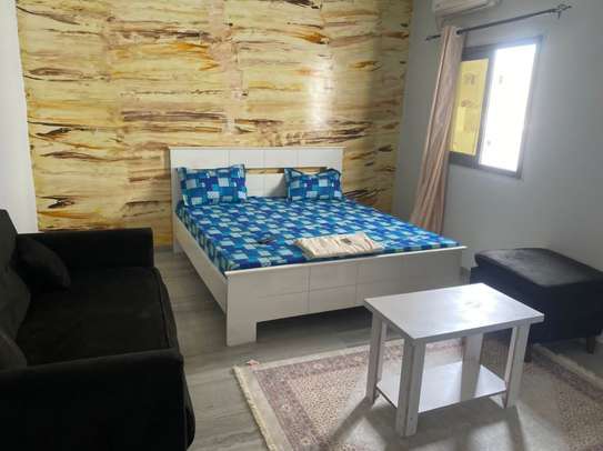 Chambre meublée à louer image 3