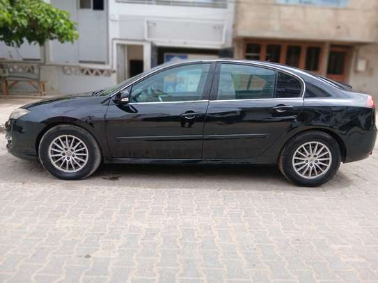 RENAULT LAGUNA DIESEL MANUEL CLIMATISÉ image 2