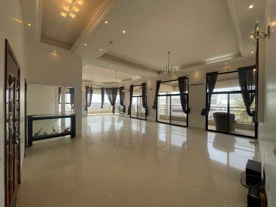Duplex à louer aux almadies image 1