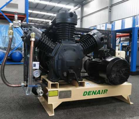 COMPRESSEUR A PISTON HAUTE PRESSION 30 A 40 BAR image 1