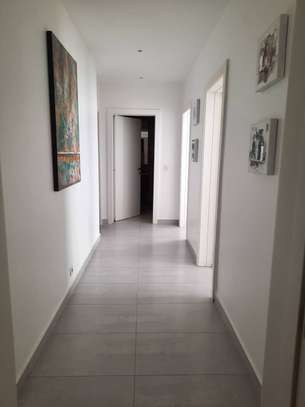 MERMOZ : Appartement à louer 3 chambres – Corniche Ouest image 6