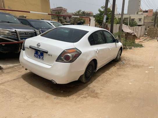 Nissan altima image 7