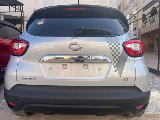 Renault QM3 2016 image 2