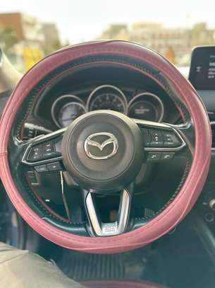 Mazda Cx5 Année 2021 Intérieur cuir rouge image 4