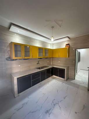 Superbe appartement de type F4 à louer image 5