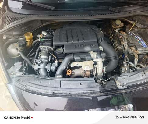 Renault compacte 5 2009 image 3