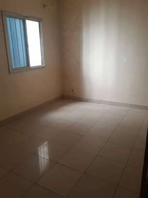 Appartement F3 à louer Virage cité asecna image 2