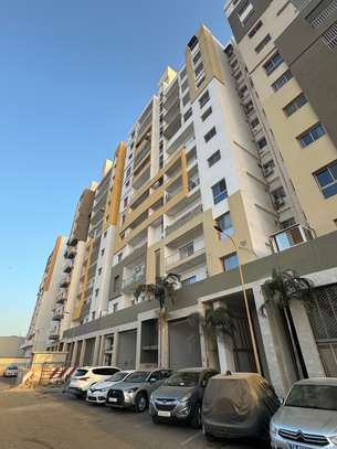 Appartement f2 neuf de 80 m2 à vendre à la cité Adoha image 1
