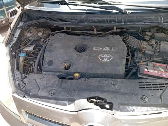 Toyota verso 7 places diesel image 6