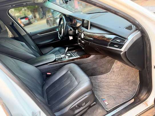 BMW x5  2016 image 4