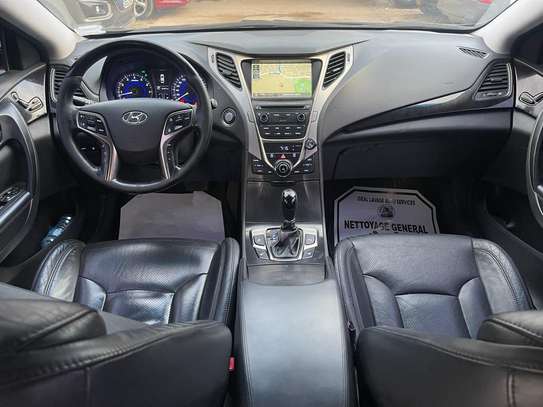 Hyundai Grandeur 2014 clene image 7