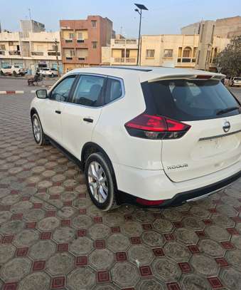 Nissan rogue image 4