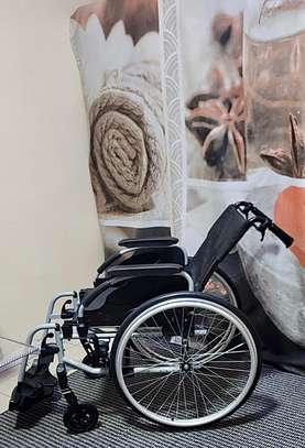 Chaise roulante- INVACARE ACTIVE3 USA image 3