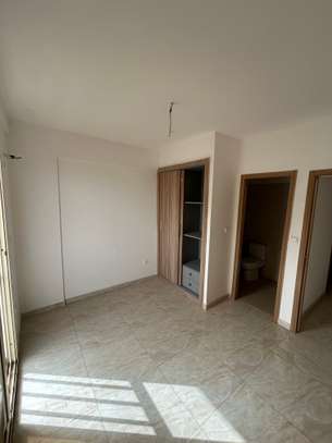 Appartement F4 à louer - Cité de l'émergence Autoroute image 10