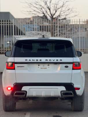 Range Rover Sport HSE R dynamique Supercharged année2018 image 7