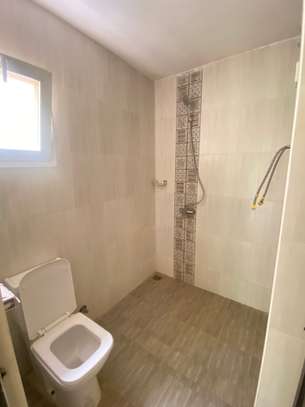 APPARTEMENT F4 A LOUER A DIAMNIADIO image 7