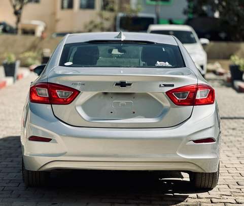 Chevrolet Cruze 2017 image 12