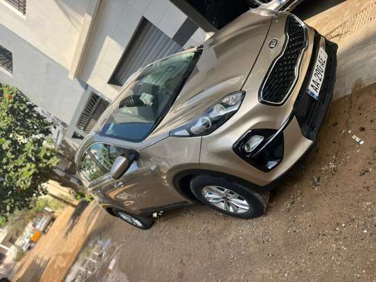 KIA SPORTAGE SUV image 2