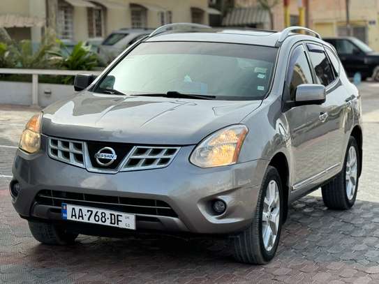 Nissan Rogue image 4