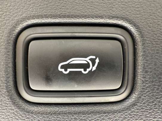 Hyundai image 9