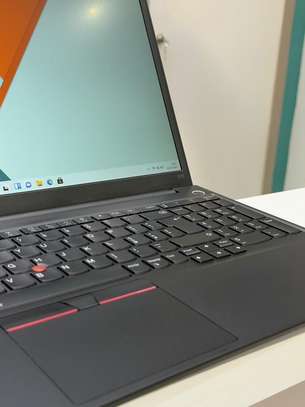 Lenovo Thinkpad E15 Gen 2 11e génération image 4