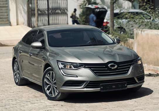 Renault SM6 2016 image 1