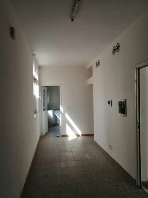 Appartement F4 à louer à Nord Foire 1er étage image 7