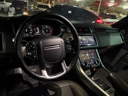 Range Rover sport image 15