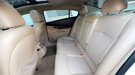 Location de voitures Buick Lacrosse image 6