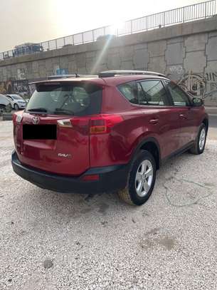 Toyota Rav 4 2015 image 10