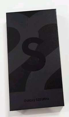 S22 Ultra image 2
