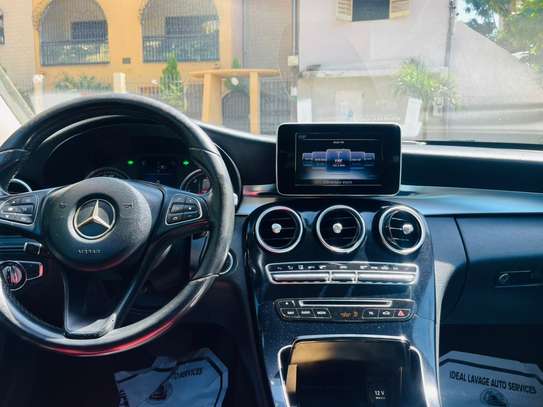 LOCATION MERCEDES CLASSE C FULL OPTIONS image 1