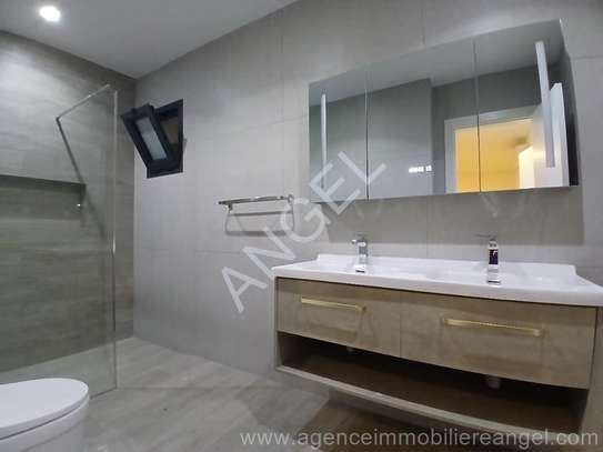 Ref_2888_SEY Appartement à louer au Point E image 10