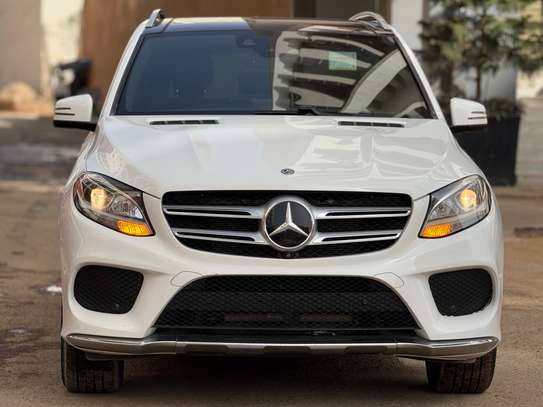 Mercedes gle400 image 1