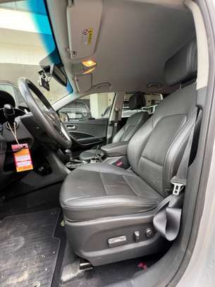 Hyundai santafé 🔘 Année :  2016 image 5
