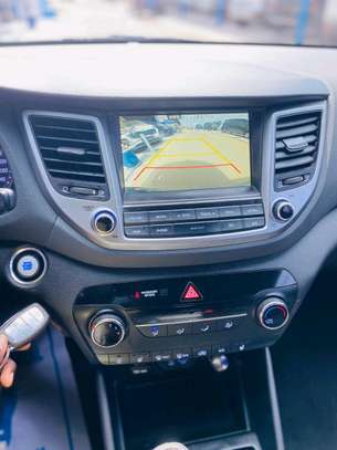 hyundai tucson 2018 2.0 image 7