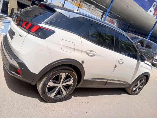 Peugeot 3008Gt 2018 image 5