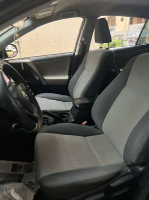 Toyota Rav 4 image 3