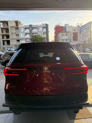 TOYOTA GRAND HIGHLANDER 2024 image 9