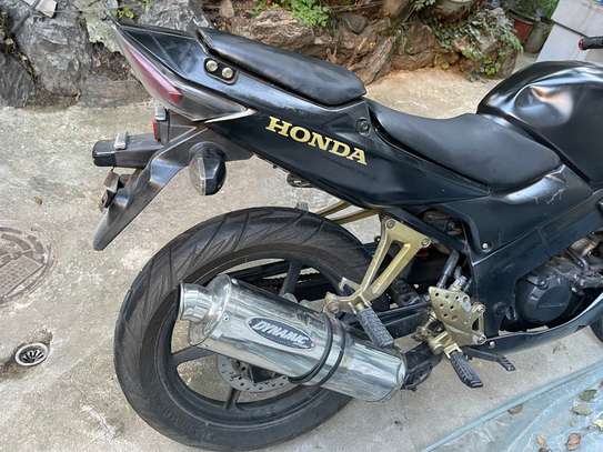 Honda CBR125 image 7