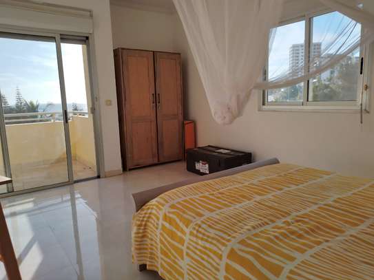 Appartement 3 chambres vide Ouakan cité africa école Mermoz image 8